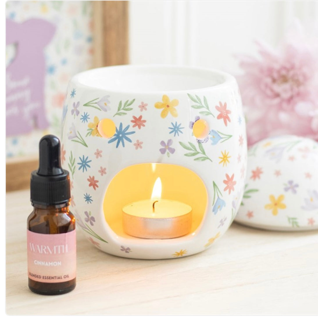 SPRING FLORAL PRINT EGG OIL BURNER AND WAX WARMER