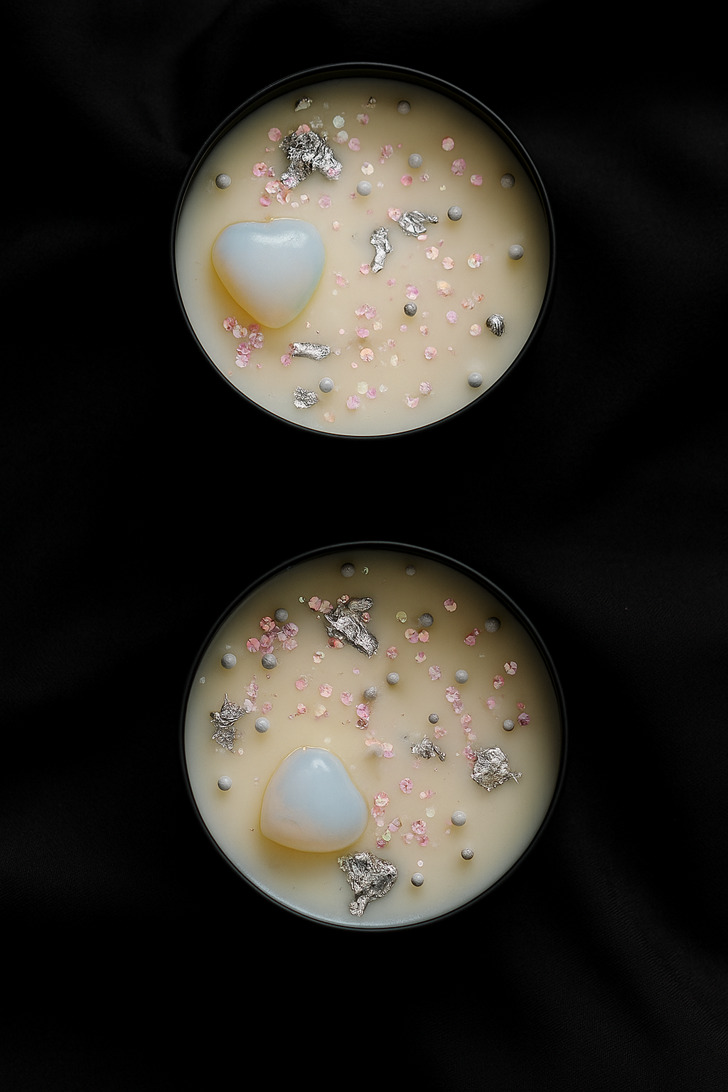 🌕 Luna’s Light – Moonlit Peace Candle (Goddess Infused)